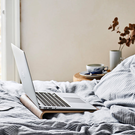 MacBook Stand in wood